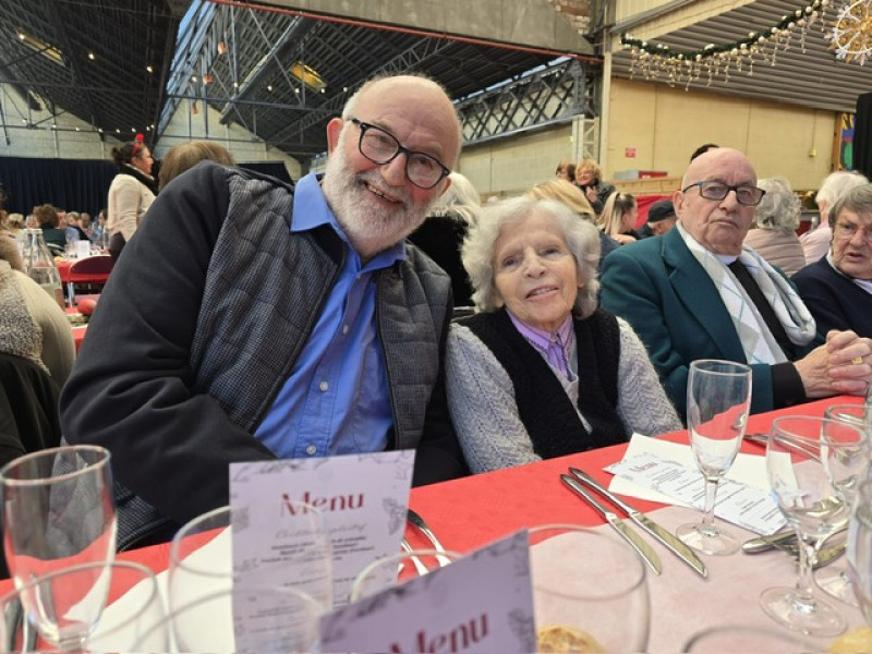 Nos résidents à la Guinguette de Noël d’Évreux !