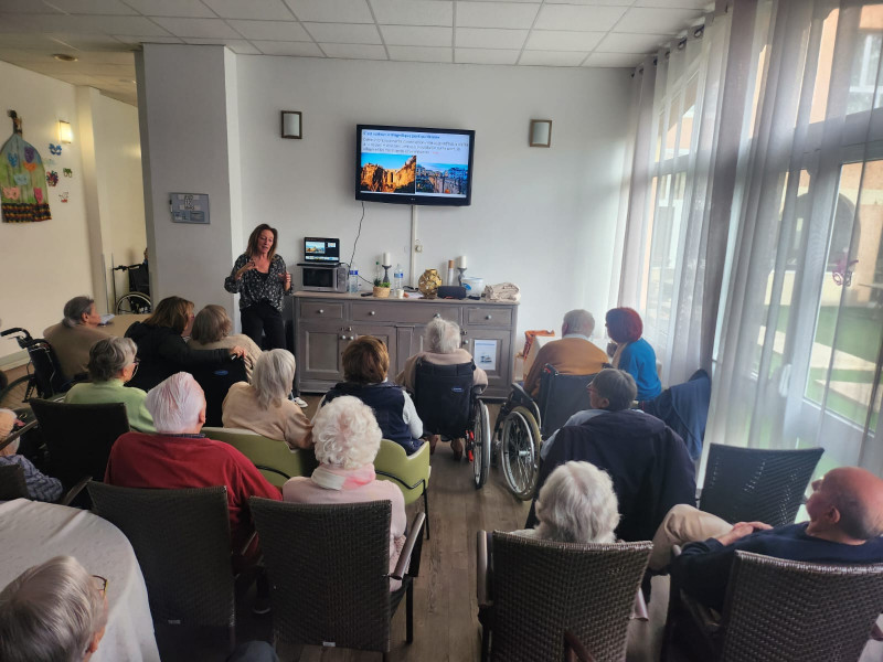 Florence présente un exposé sur l’Espagne