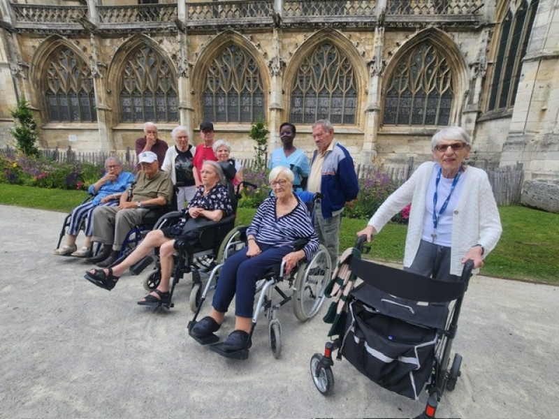Sortie estivale à la Cathédrale d’Évreux : un jeudi placé sous le signe de la découverte