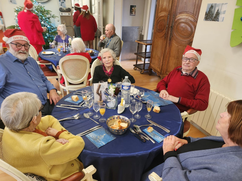 Noël à la Résidence La Harpe : des fêtes mémorables pour tous nos résidents !