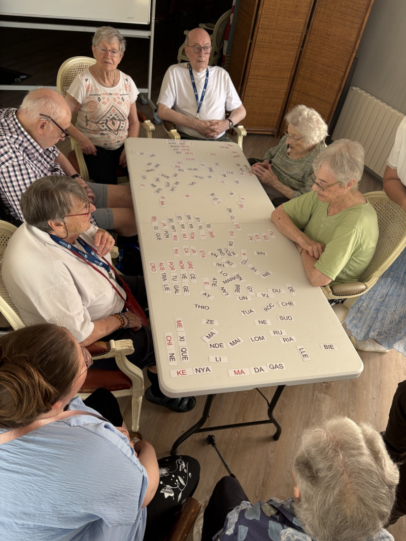 Stimulation cognitive : un accompagnement personnalisé 🧠