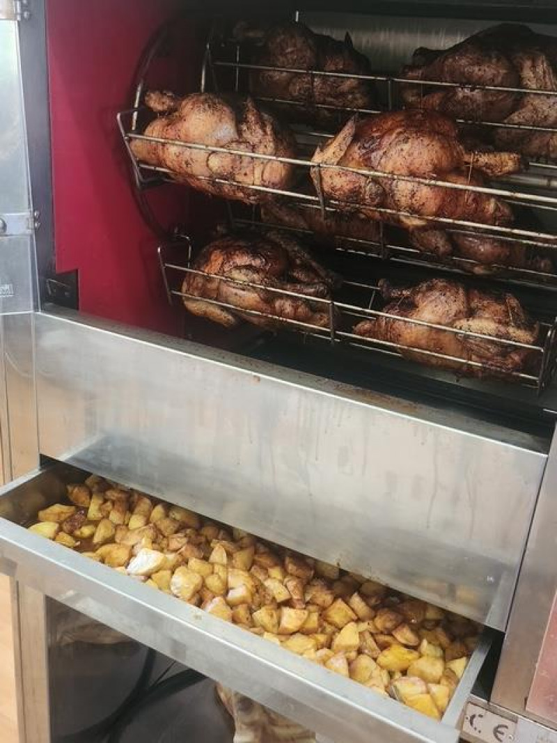 Journée Rôtisserie & Soleil à la Résidence La Harpe